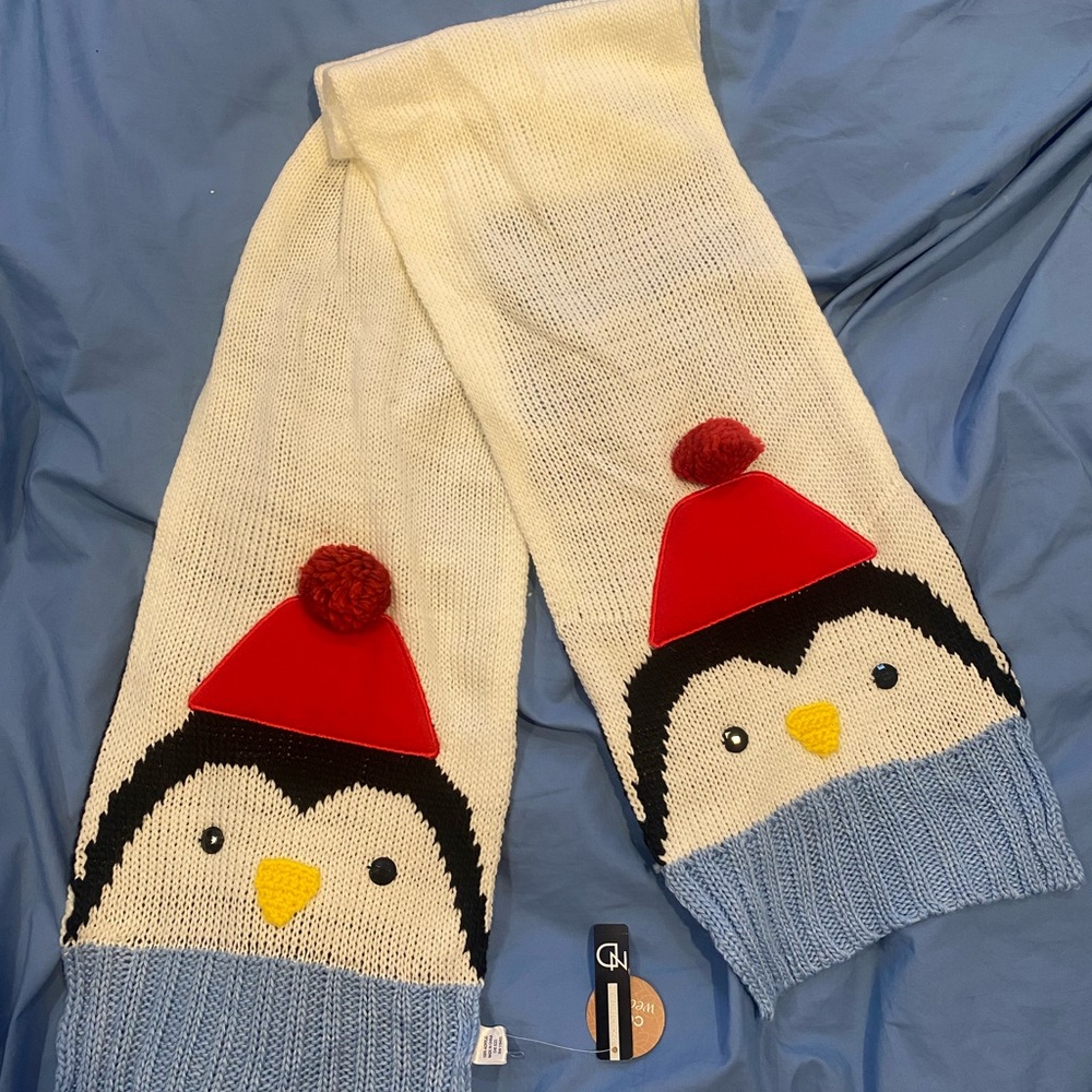 Women's New Directions Penguin Scarf